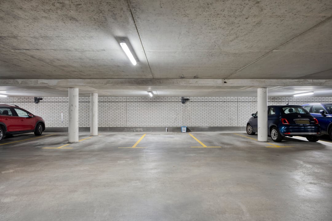 Spacious 241m² Apartment in Historic National Monument De Hogenhout — 70