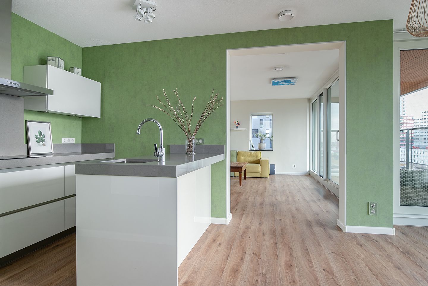 Photo 14 of Posthoornstraat 344