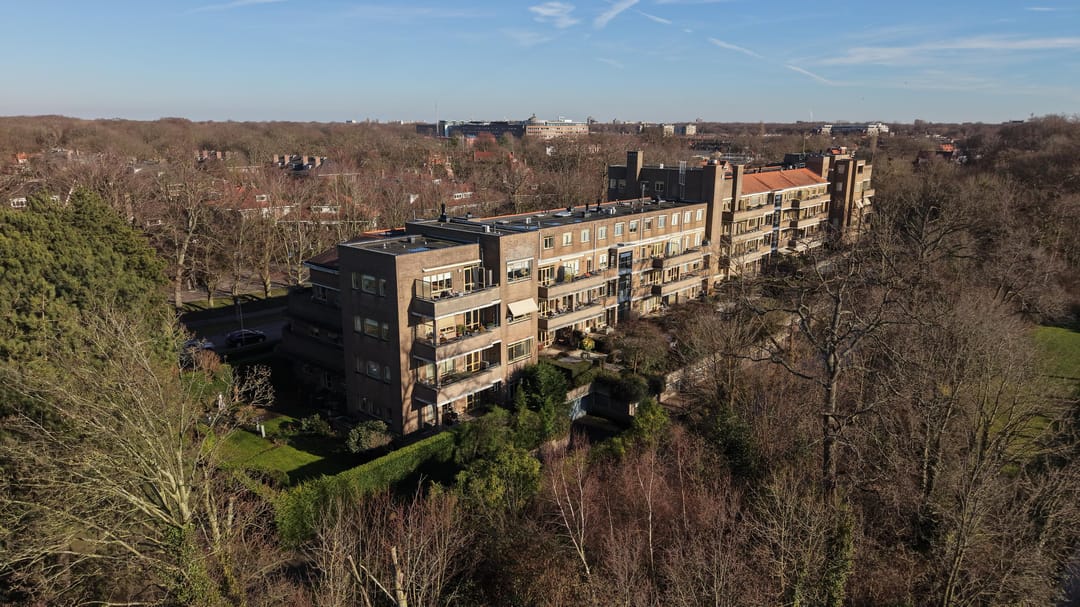 Photo 2 of Van Hogenhoucklaan 60-D