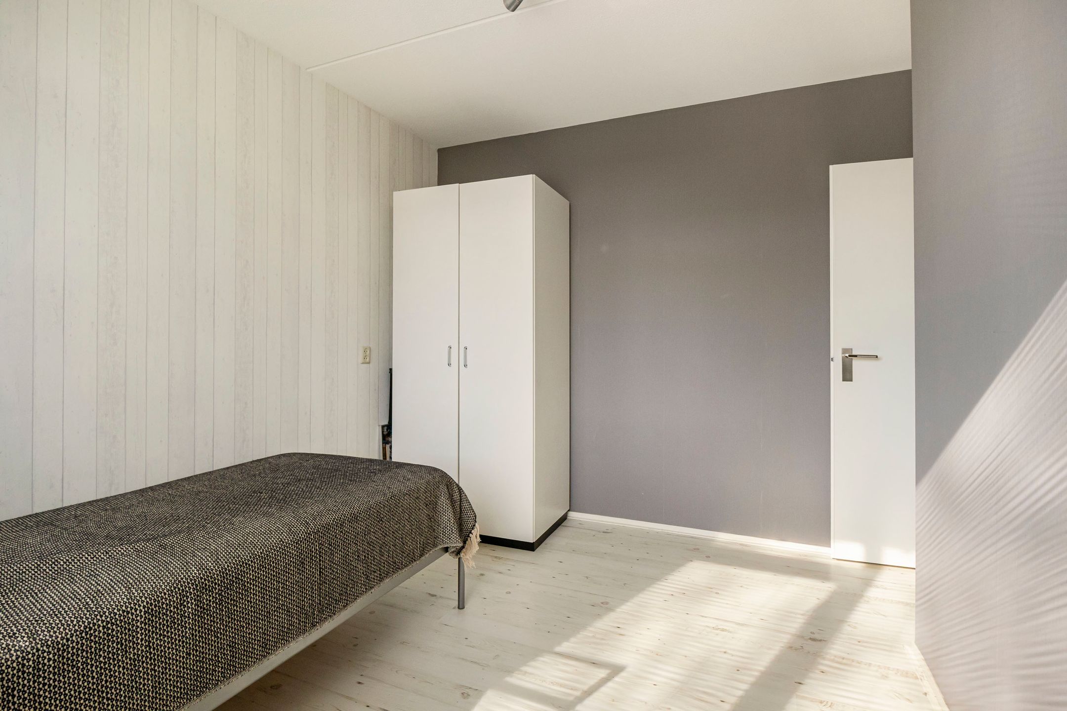 Spacious Family Home with Extension and Sunny Garden in Veenendaal-West — 26