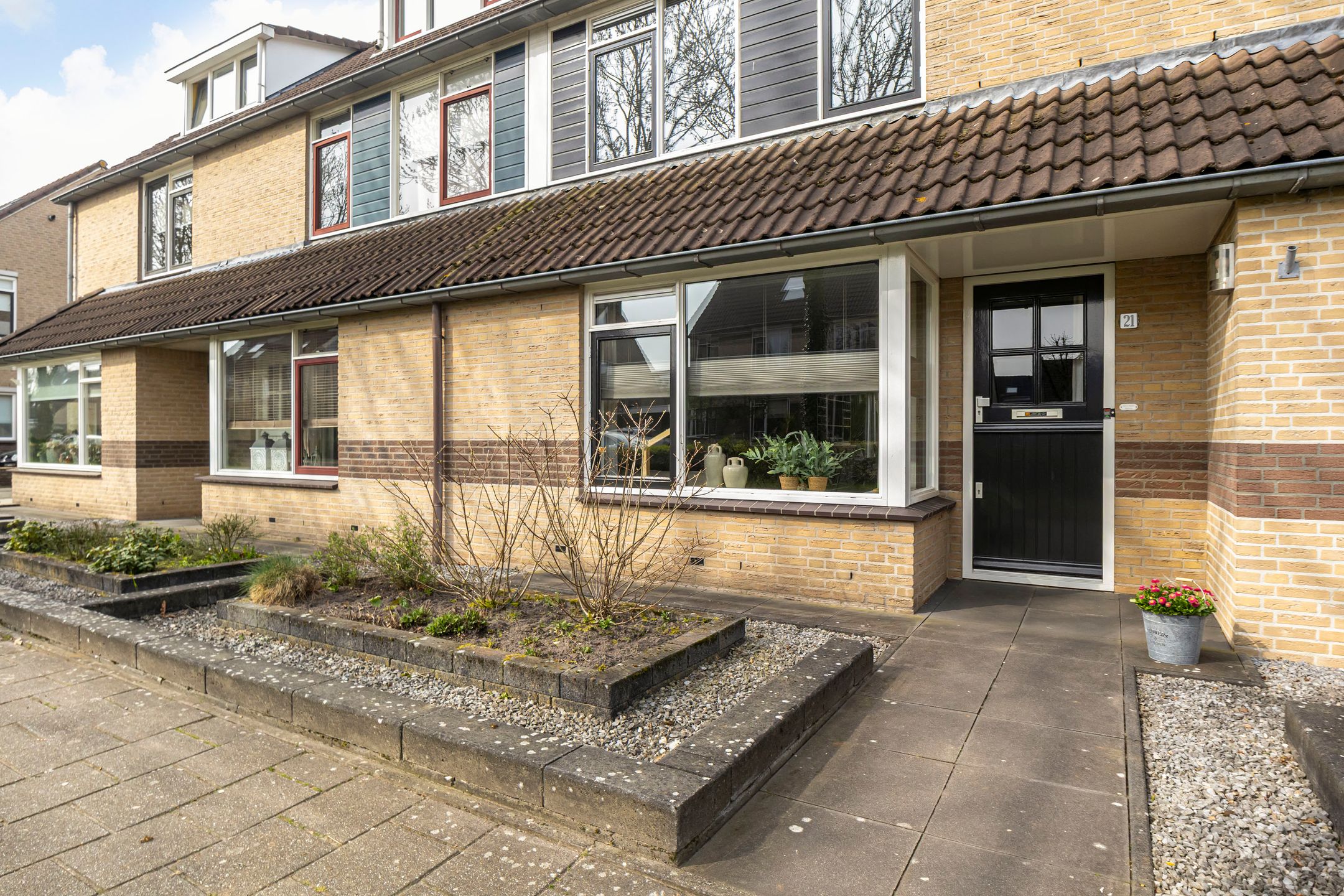 Spacious Family Home with Extension and Sunny Garden in Veenendaal-West — 47
