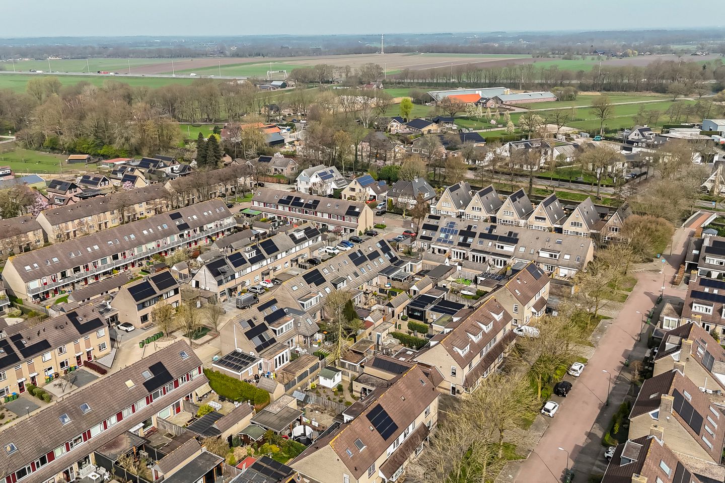 Spacious Family Home with Extension and Sunny Garden in Veenendaal-West — 54