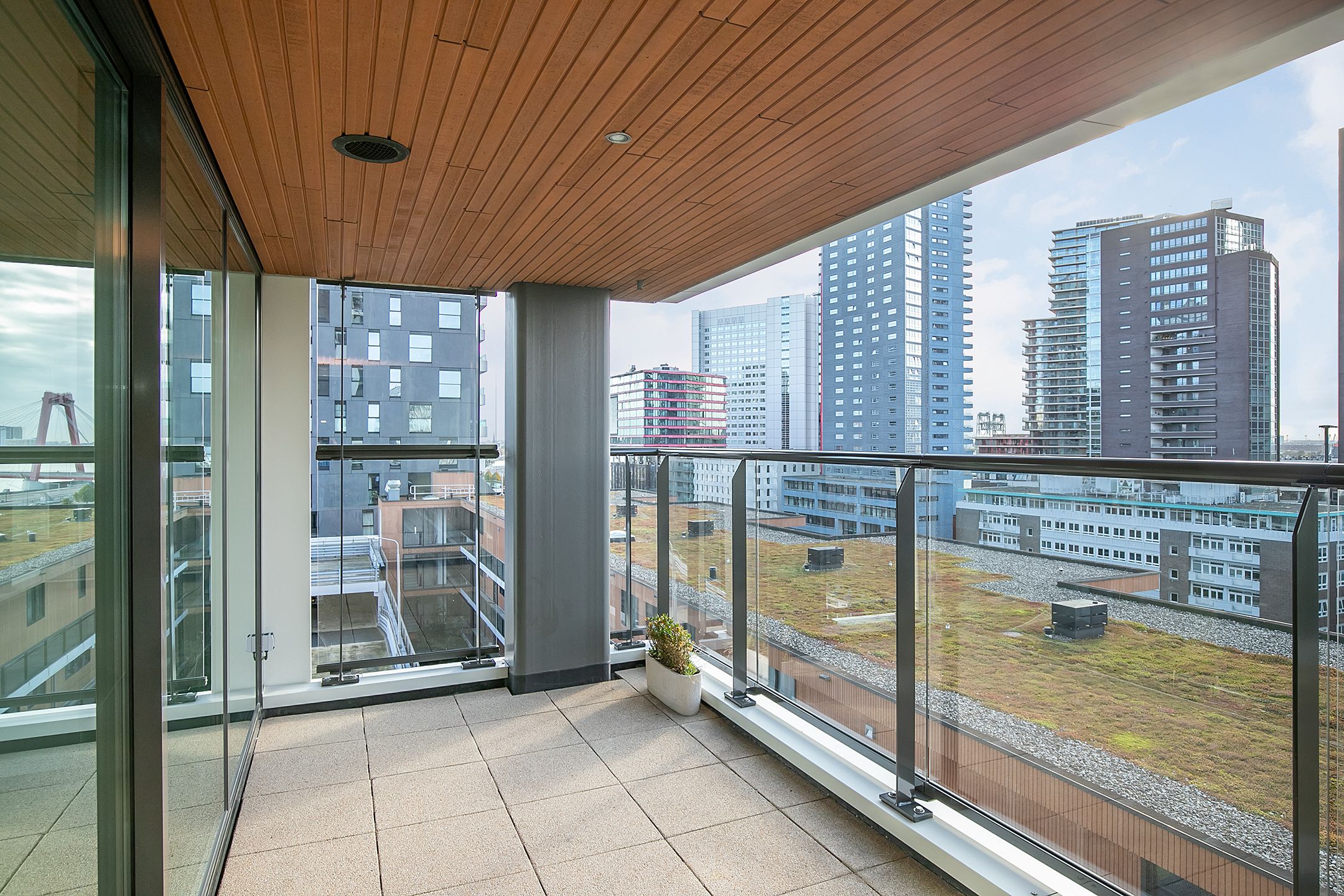 Photo 21 of Posthoornstraat 344