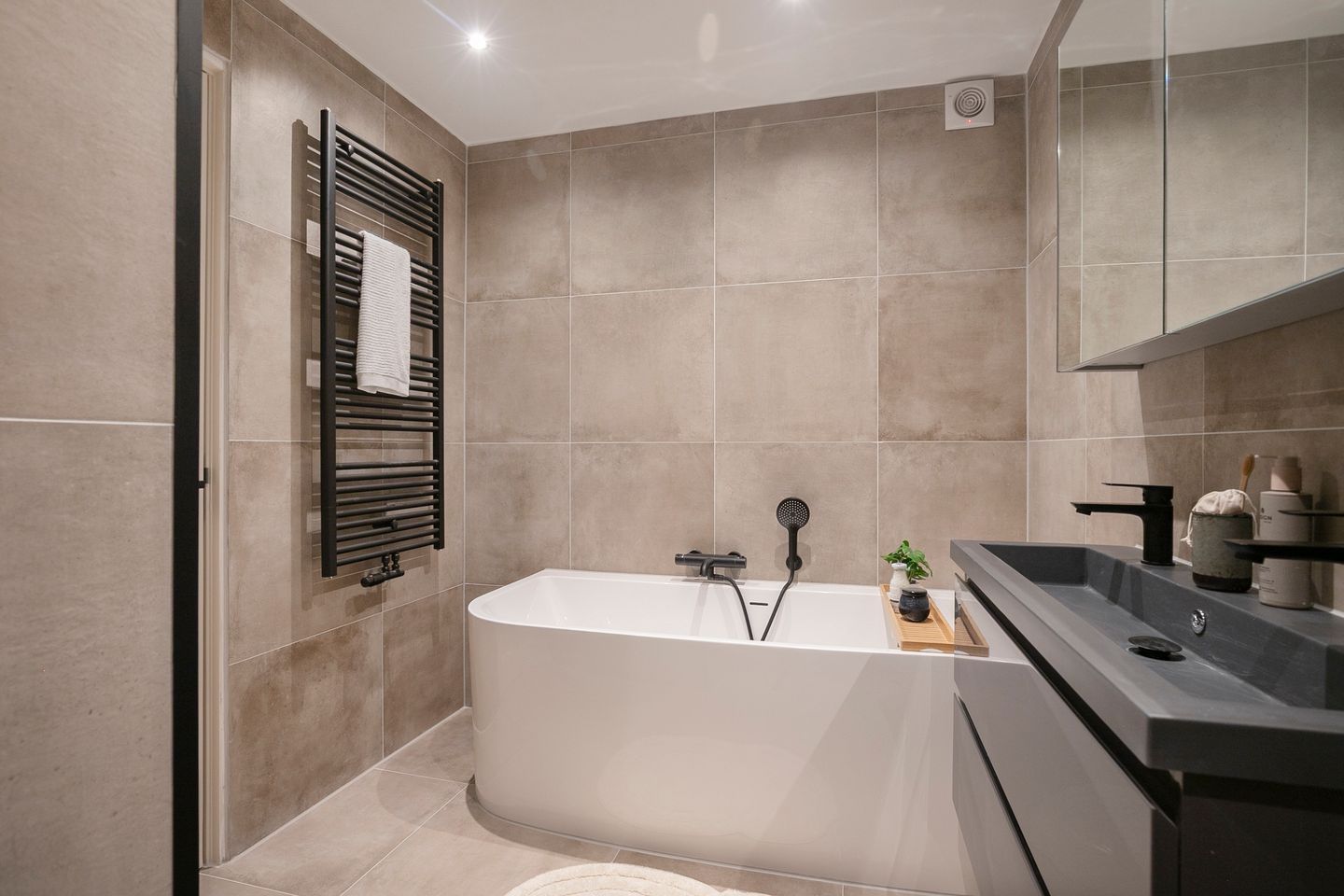 Foto 5 van Joos de Moorstraat 28-H