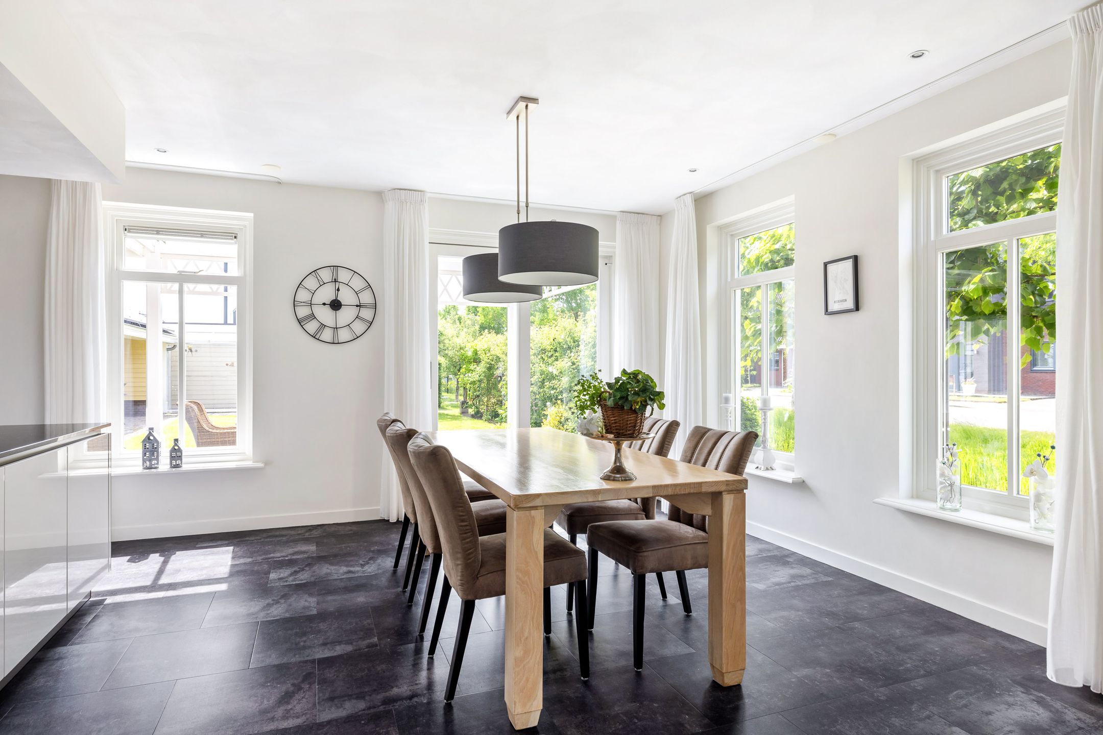 Foto 15 van Nienke van Hichtumweg 21