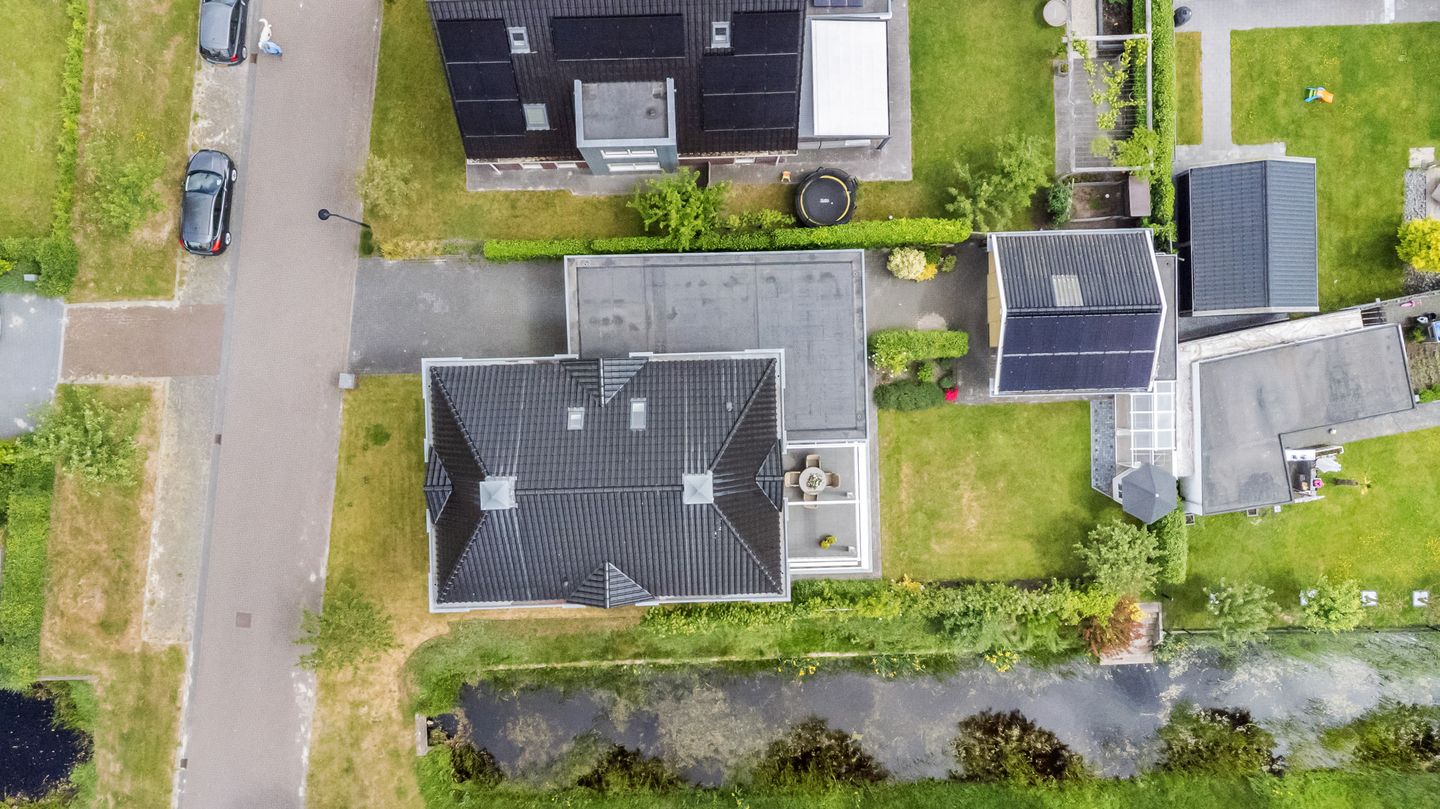 Foto 49 van Nienke van Hichtumweg 21