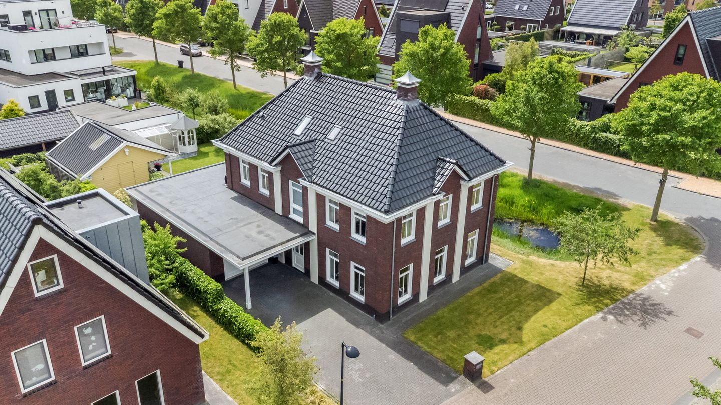 Foto 50 van Nienke van Hichtumweg 21