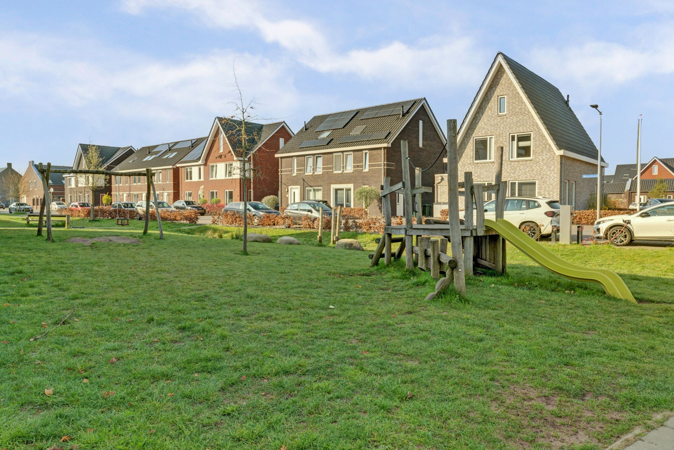Spacious Energy-Efficient Family Home with 5 Bedrooms in Arnhem Schuytgraaf — 39