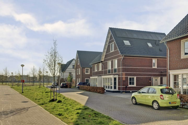 Foto 2 van Zonnewende 63