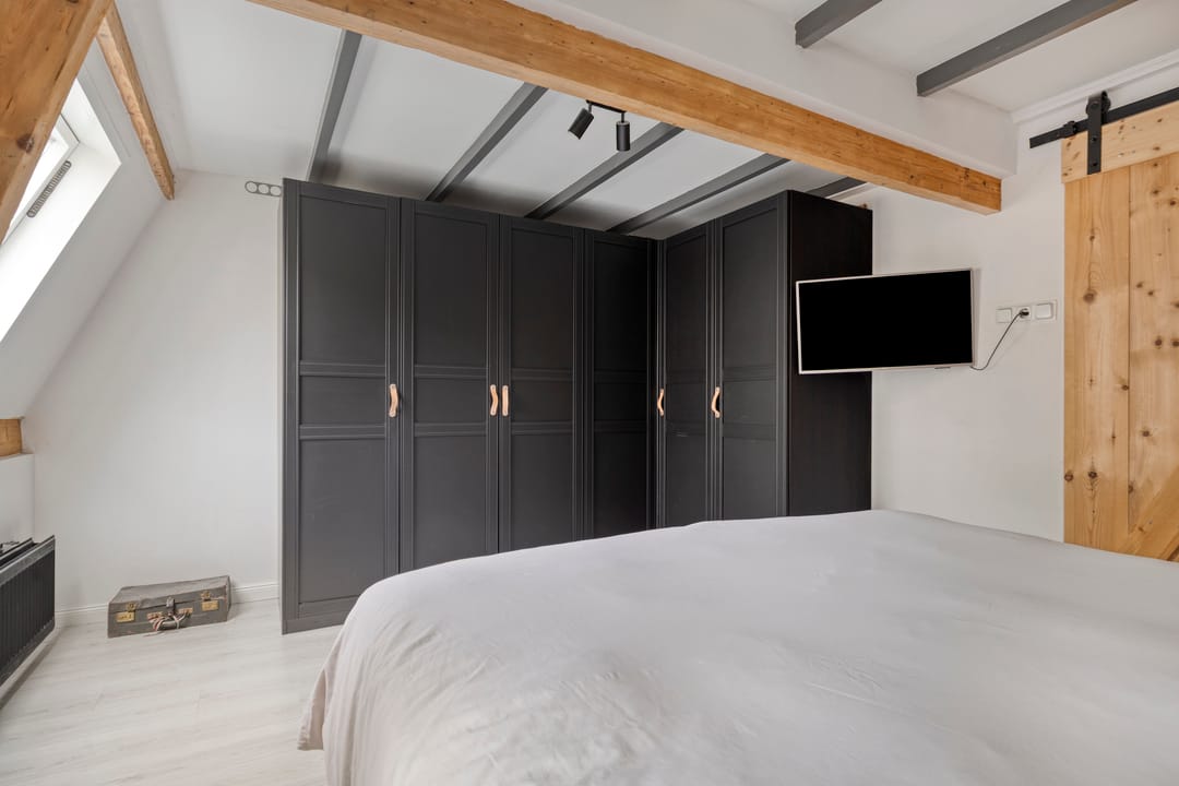 Charming Monumental Terraced Home with South-Facing Garden in Haarlem — 21
