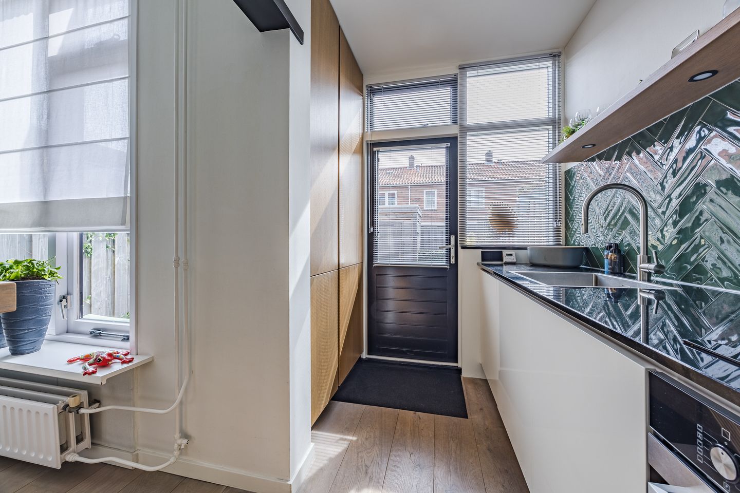 Photo 10 of Duiventorenstraat 50
