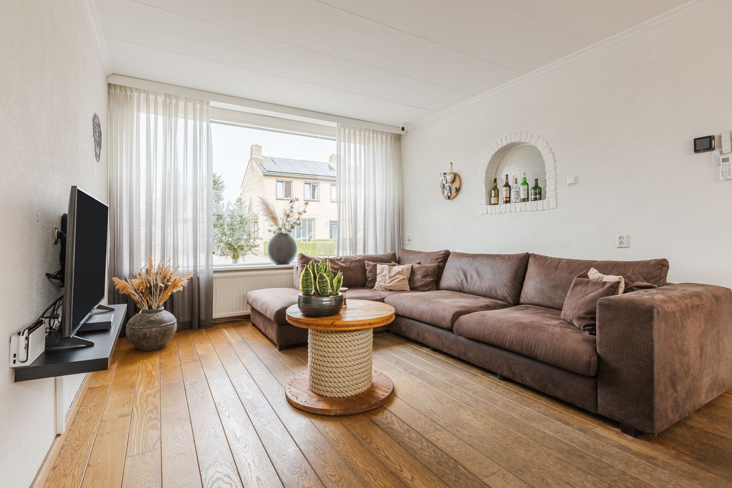 Foto 10 van Middenweg 2