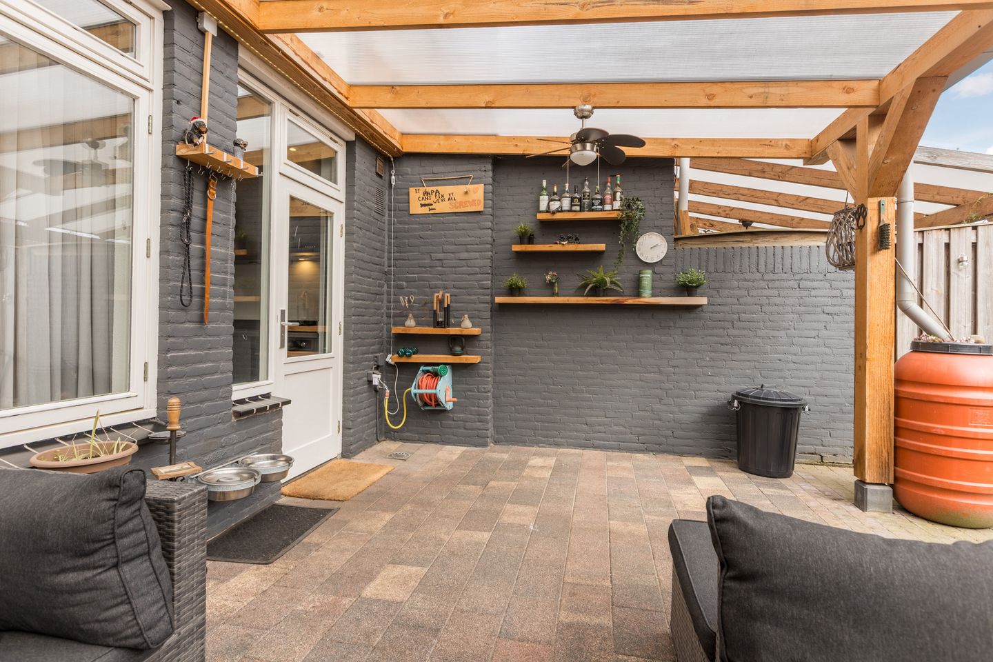 Foto 19 van Middenweg 2