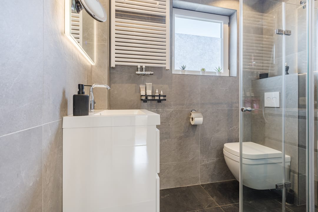 Foto 32 van Middenweg 2