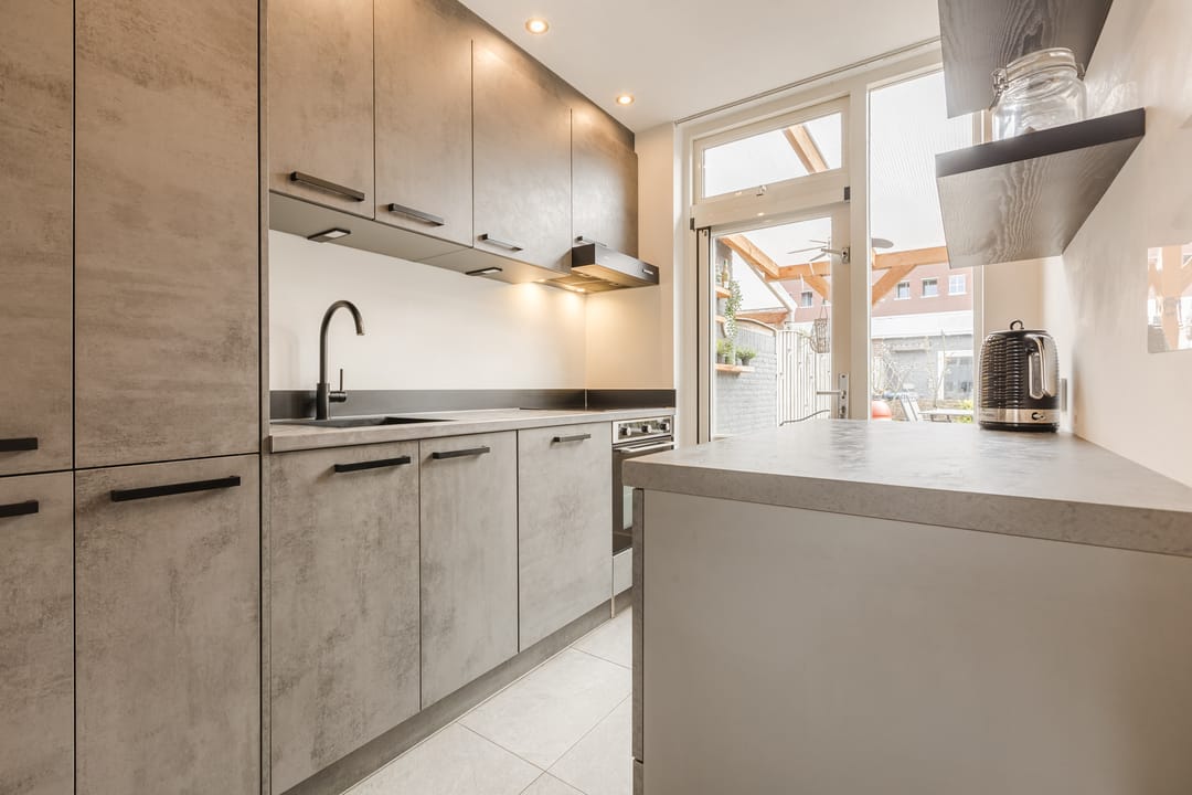 Foto 7 van Middenweg 2