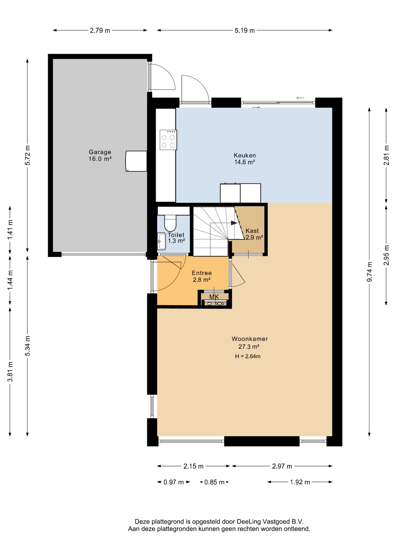 Spacious Semi-Detached Home with Garage and Roof Terrace — 38