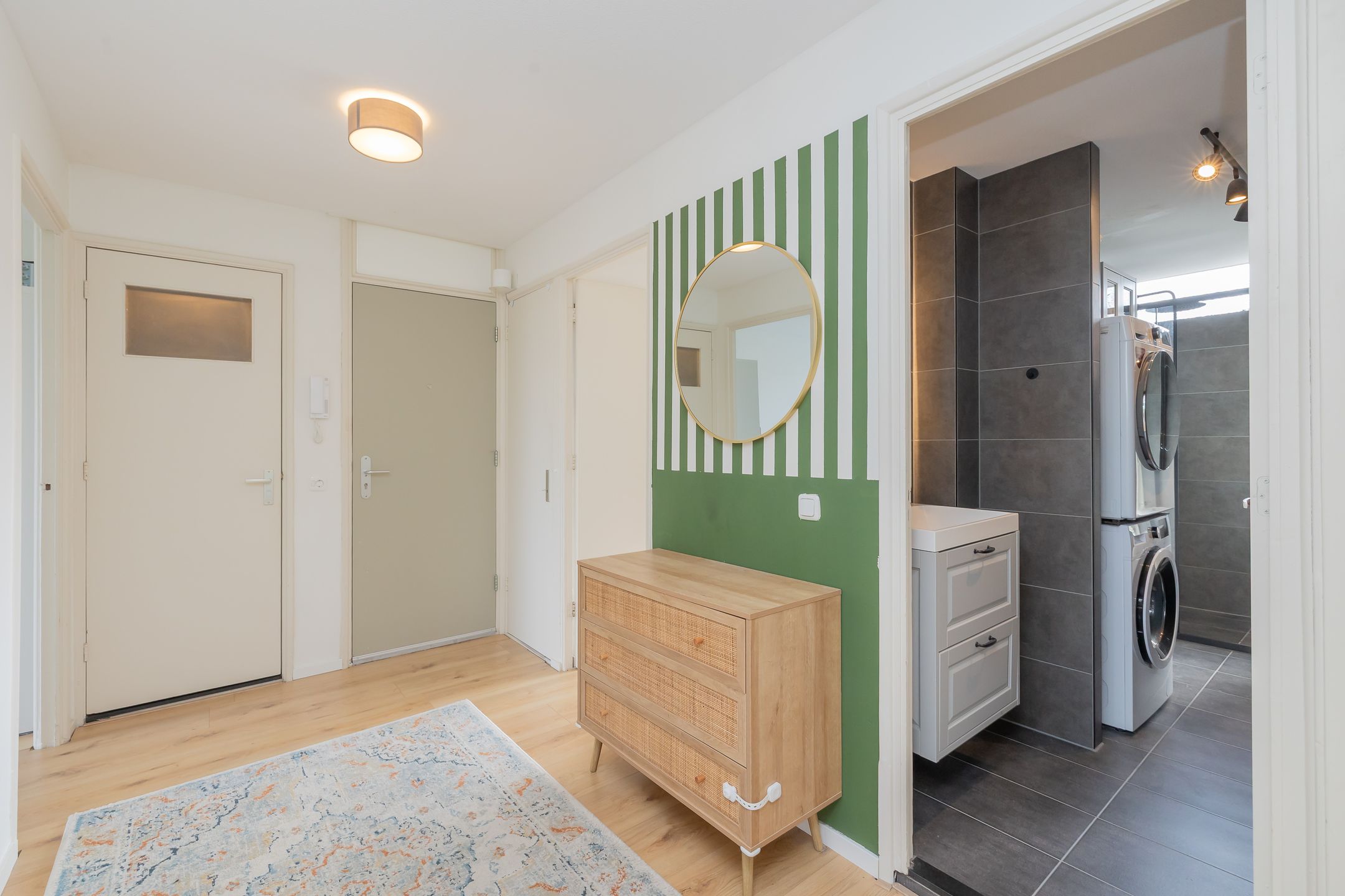 Foto 15 van Elisabeth Boddaertstraat 38-2