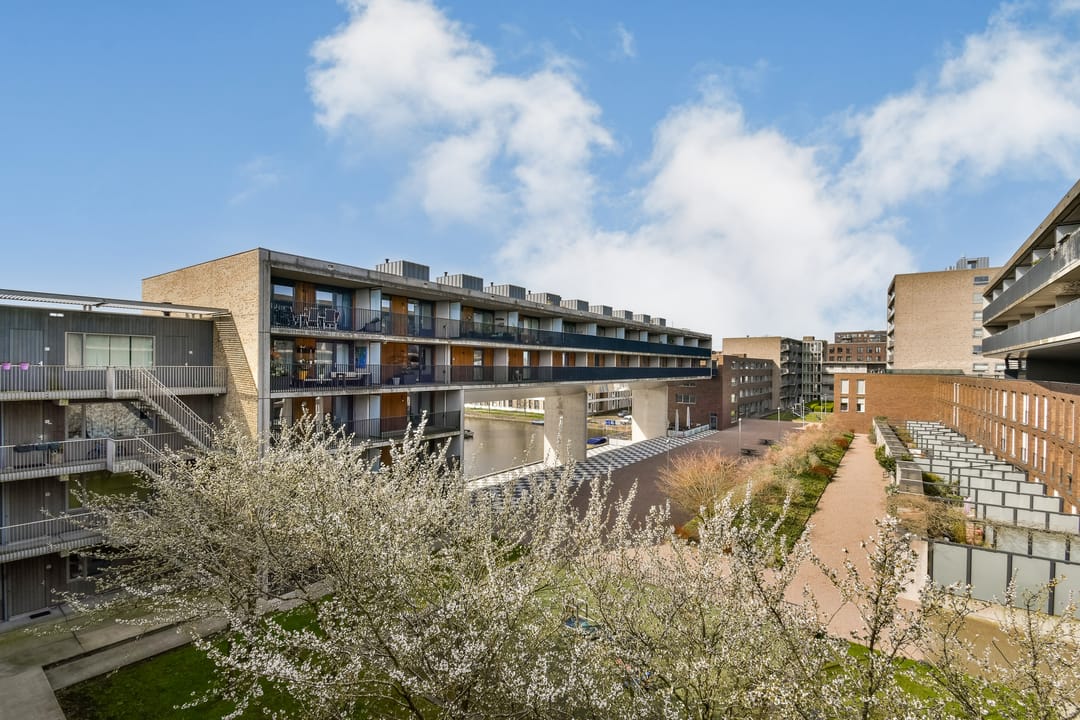 Photo 16 of Talbotstraat 221