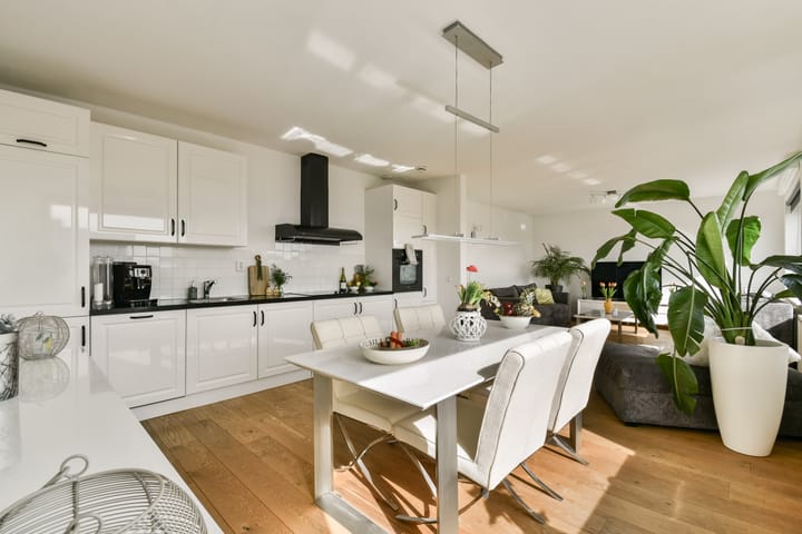 Photo 4 of Talbotstraat 221