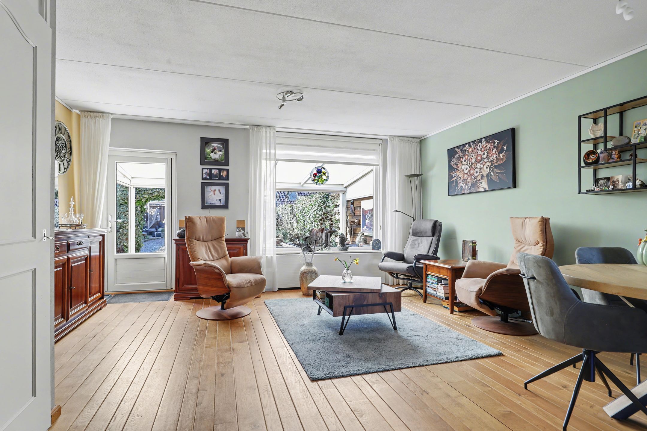 Photo 6 of Van der Veerlaan 5