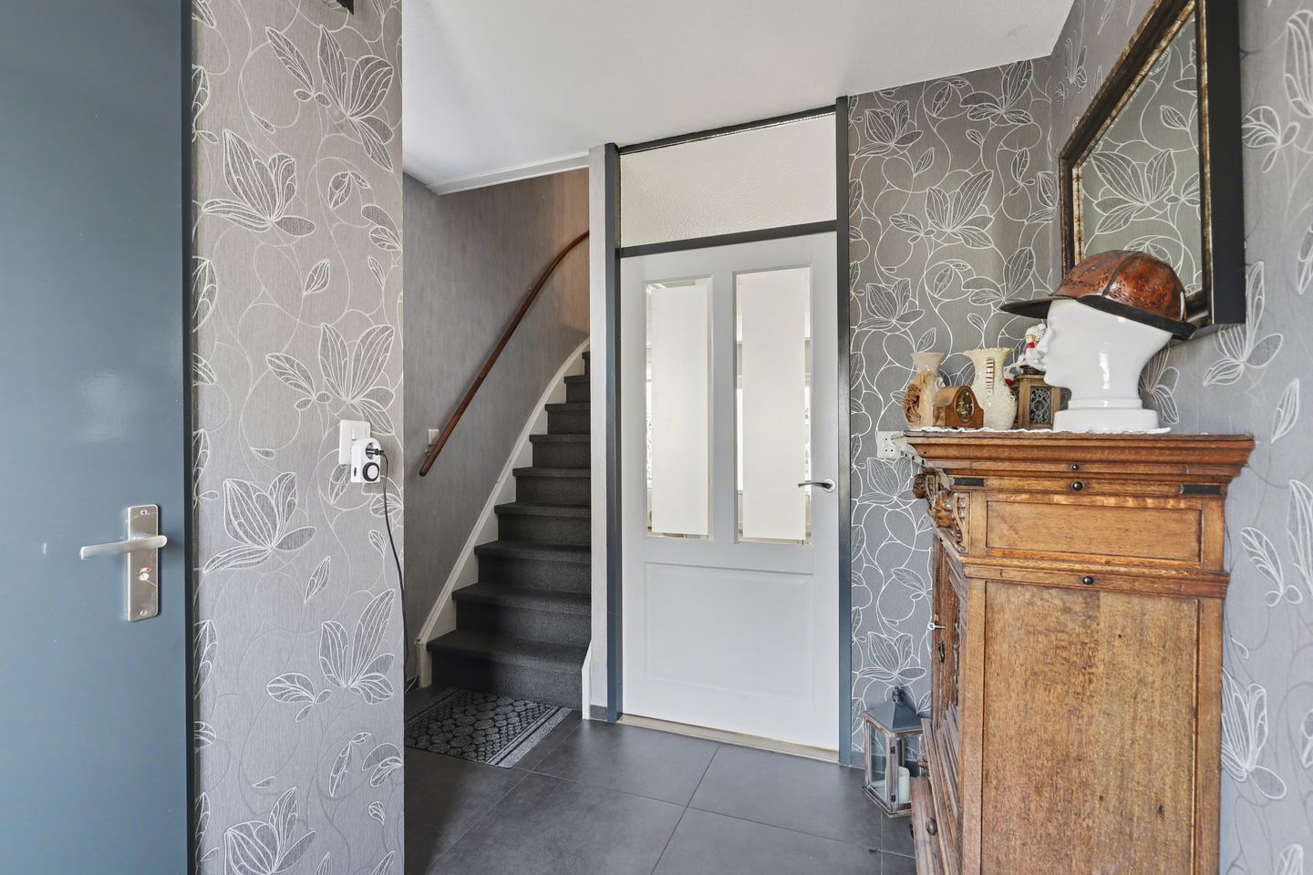 Photo 5 of Van der Veerlaan 5