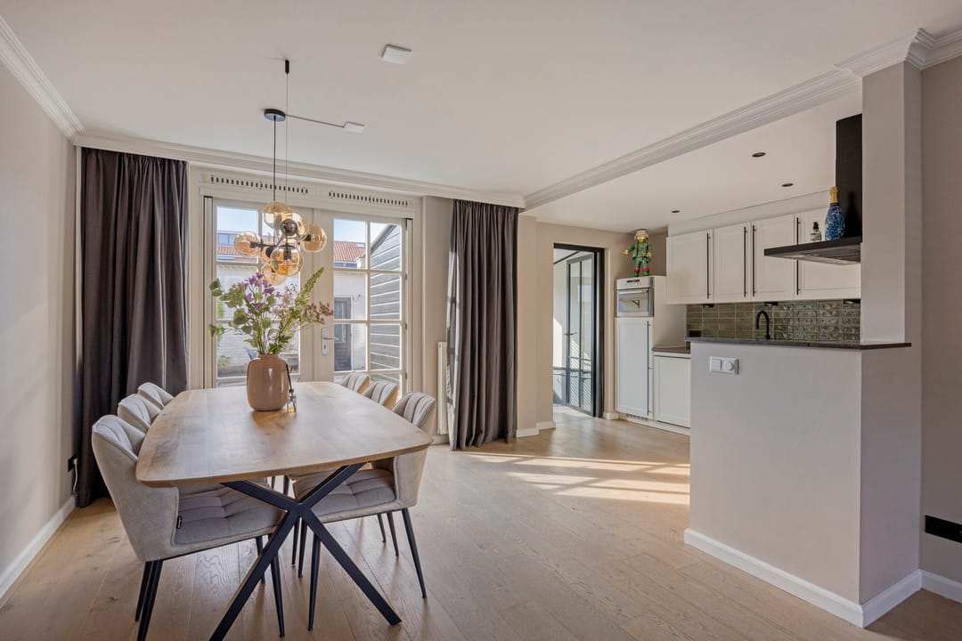 Foto 8 van Emmastraat 5