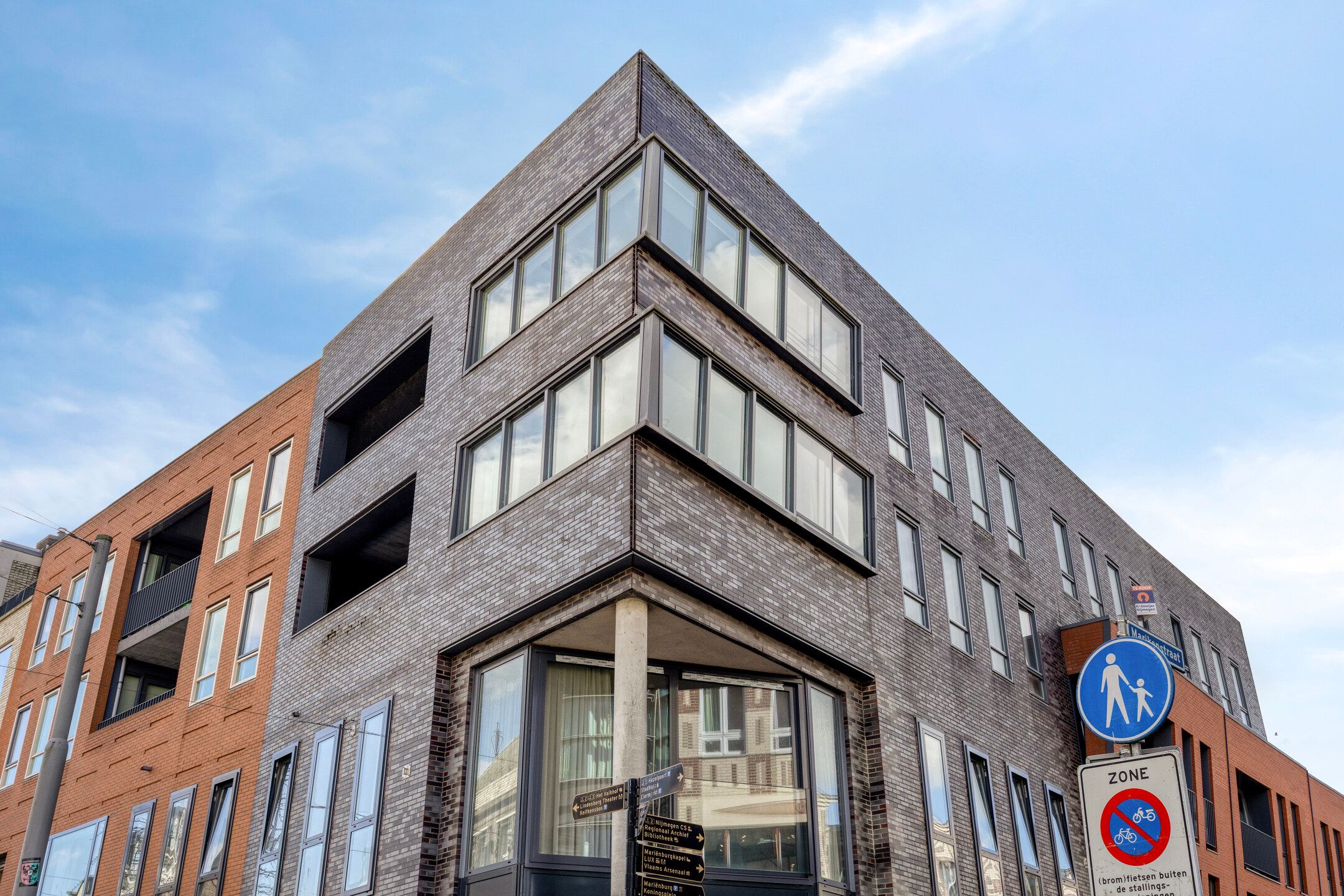 Foto 6 van Burchtstraat 68