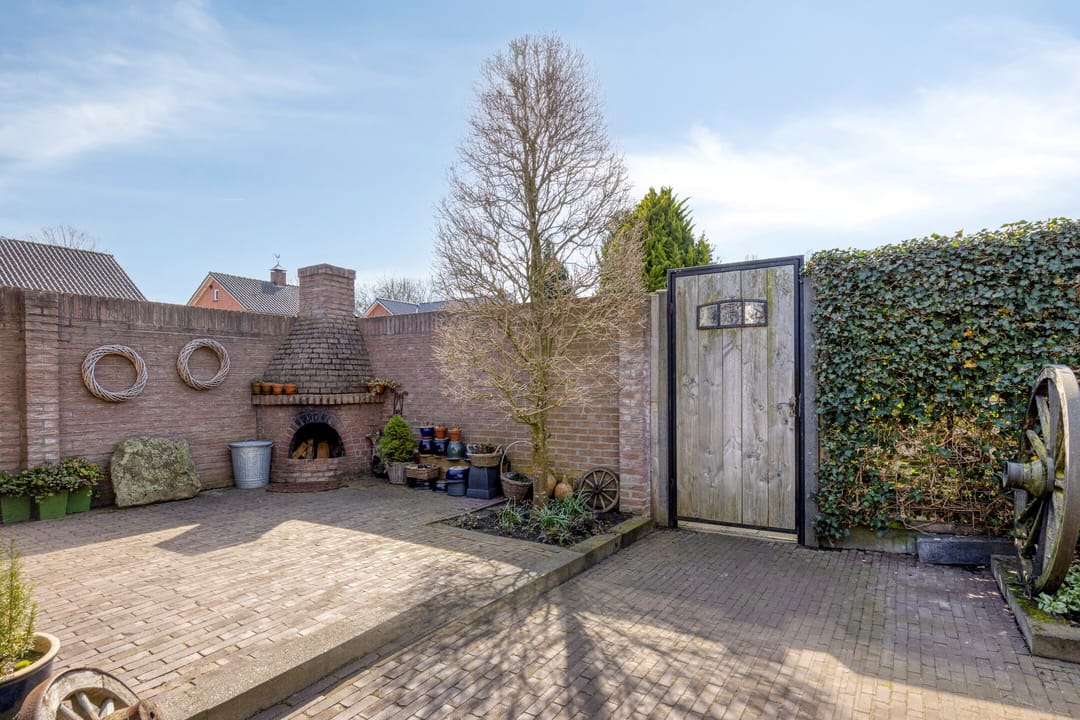 Photo 37 of burgemeester Wijniastraat 38
