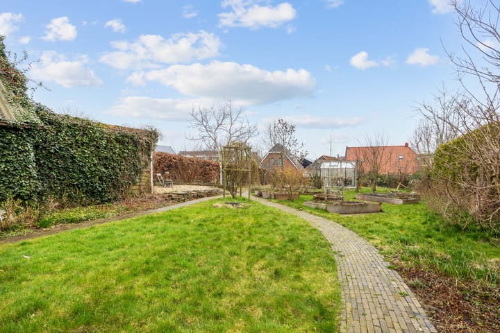 Photo 3 of Kerkpad 15