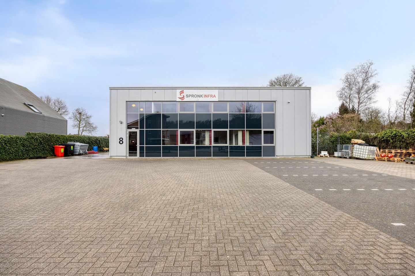 View photo 2 of Broekerenk 8