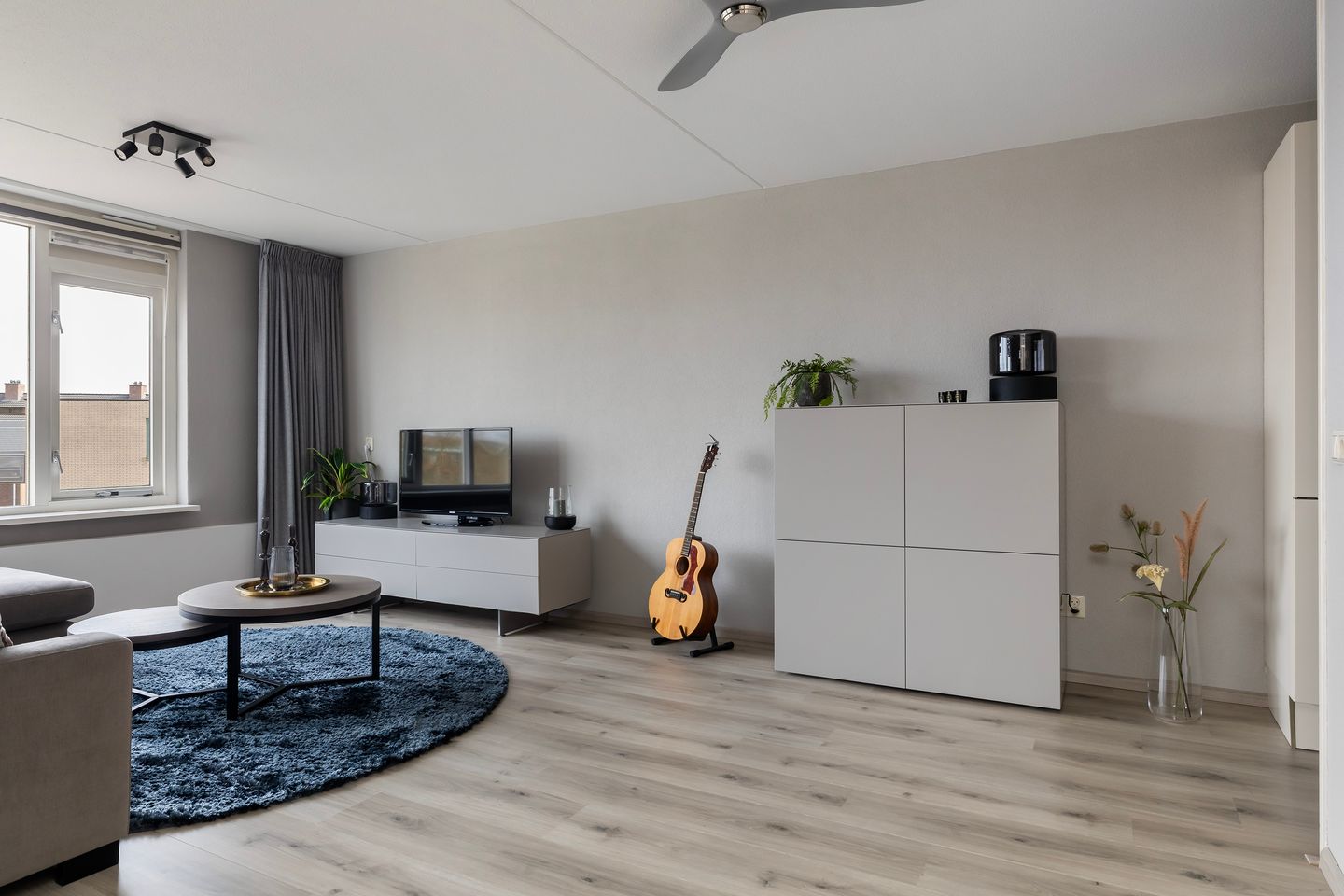 Modernized 3-room apartment with 2 balconies in the heart of Zeist — 14
