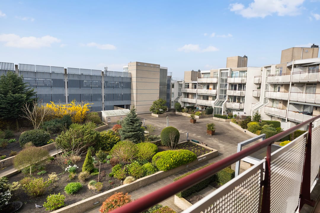 Modernized 3-room apartment with 2 balconies in the heart of Zeist — 23