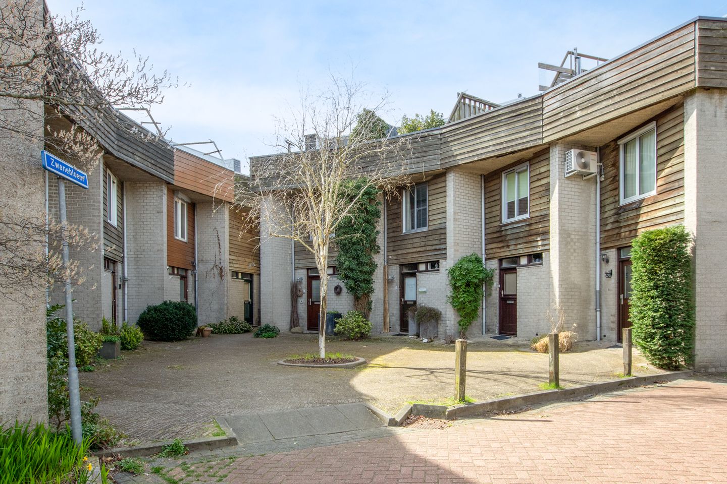 Foto 5 van Zwanebloem 34