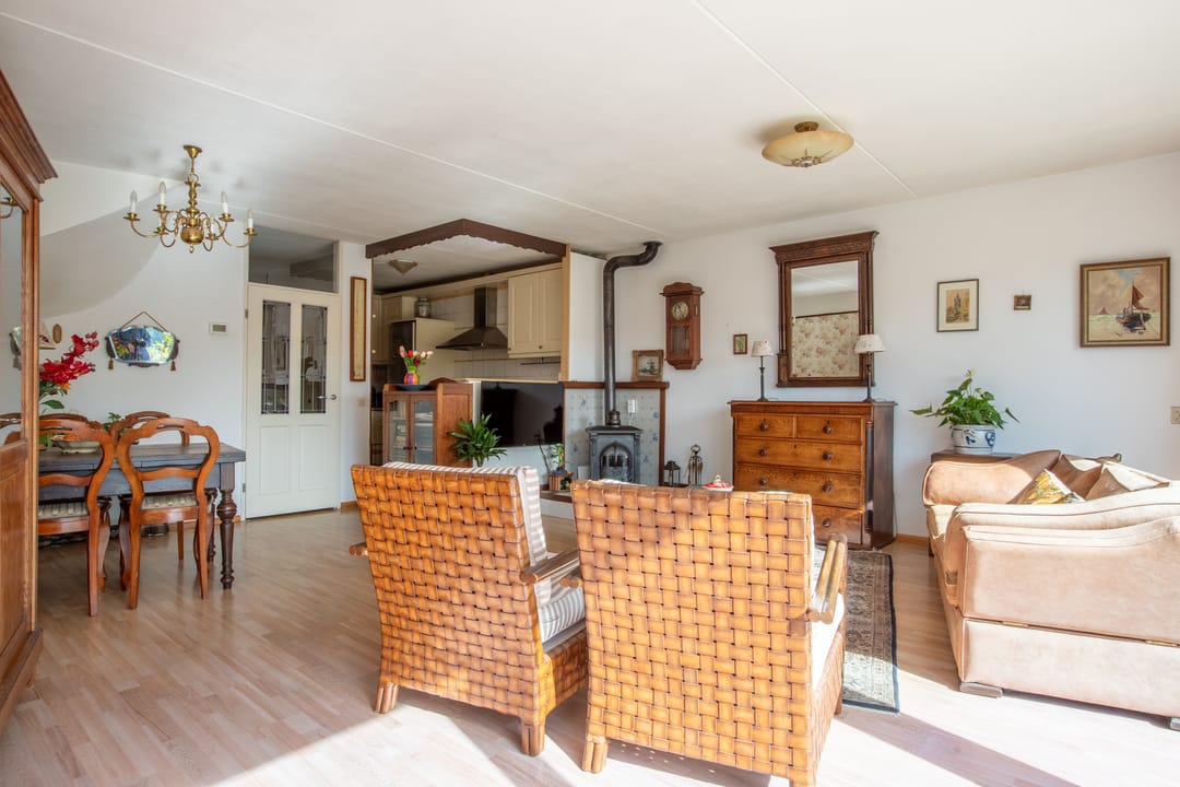 Foto 13 van Zwanebloem 34