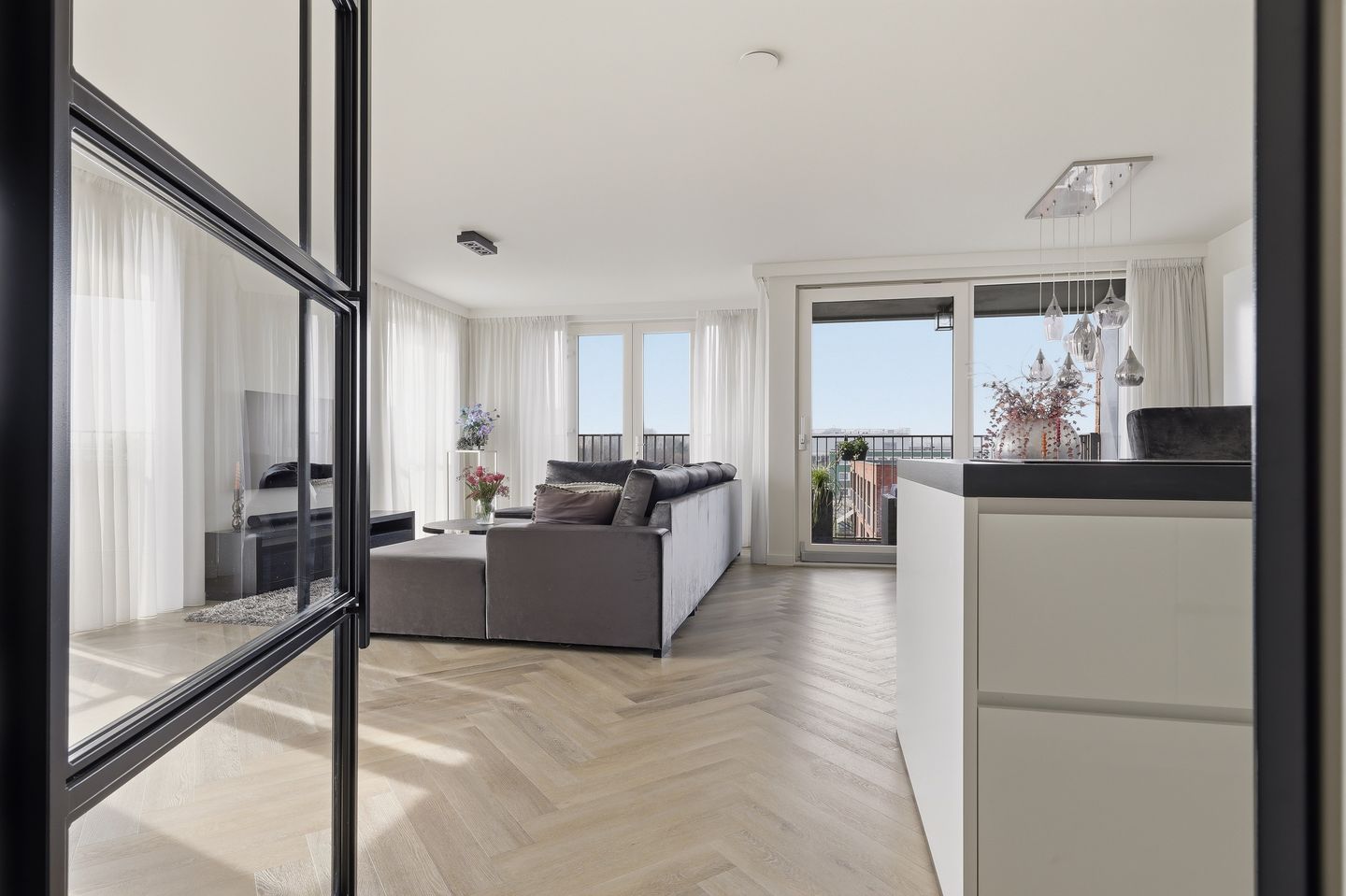 Photo 10 of De Weer 186