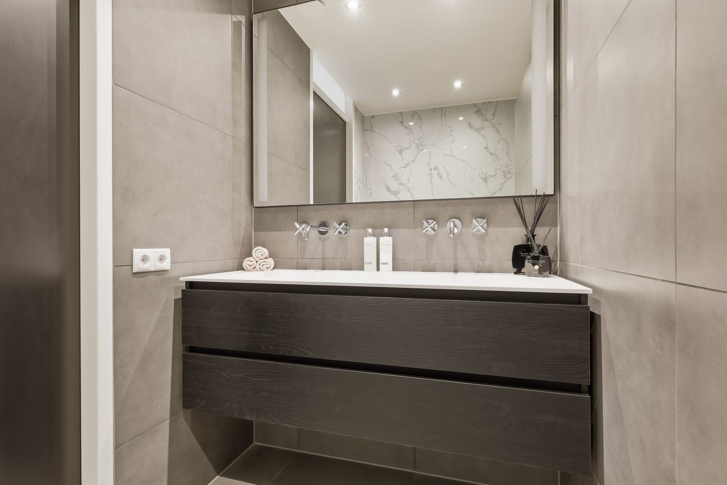 Photo 20 of De Weer 186