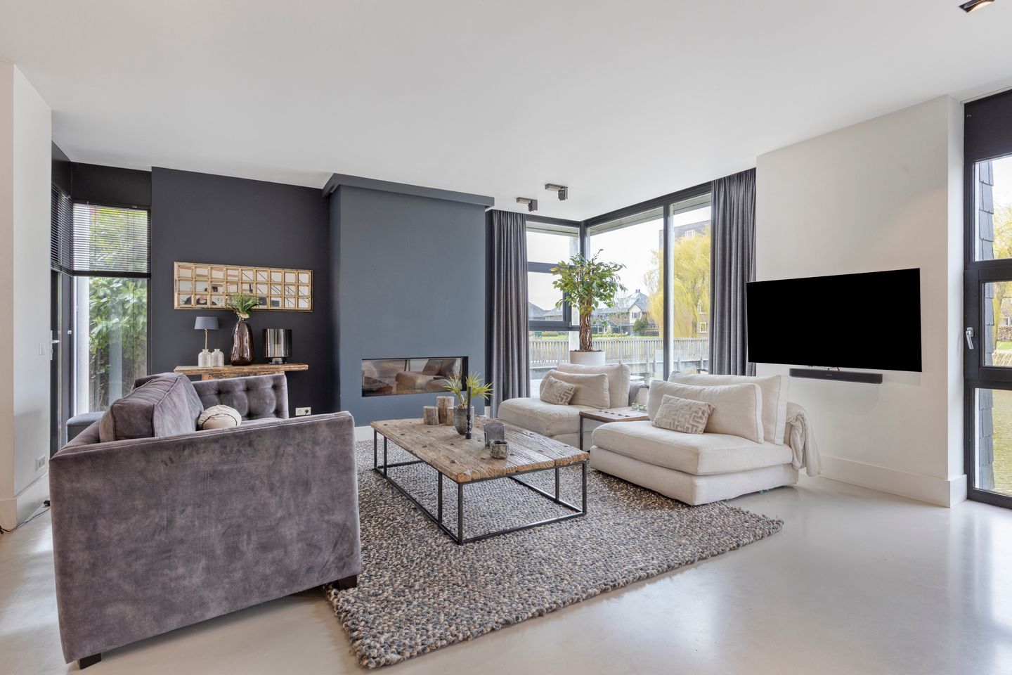 Foto 20 van Iraklia 25