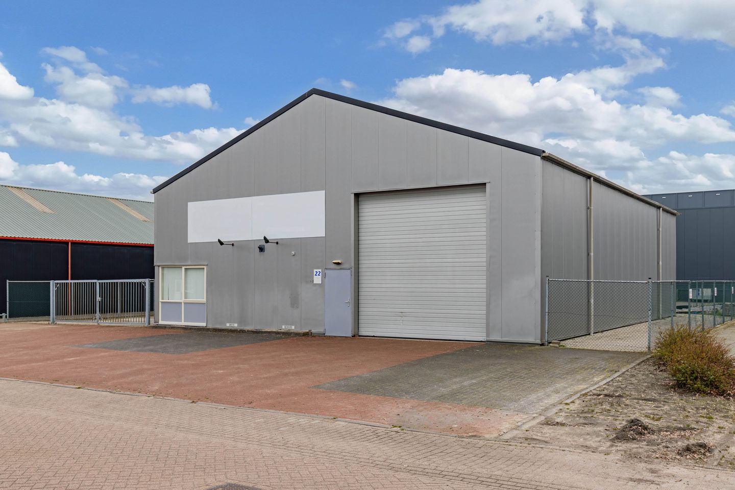 Bekijk foto 3 van Magnesiumweg 22