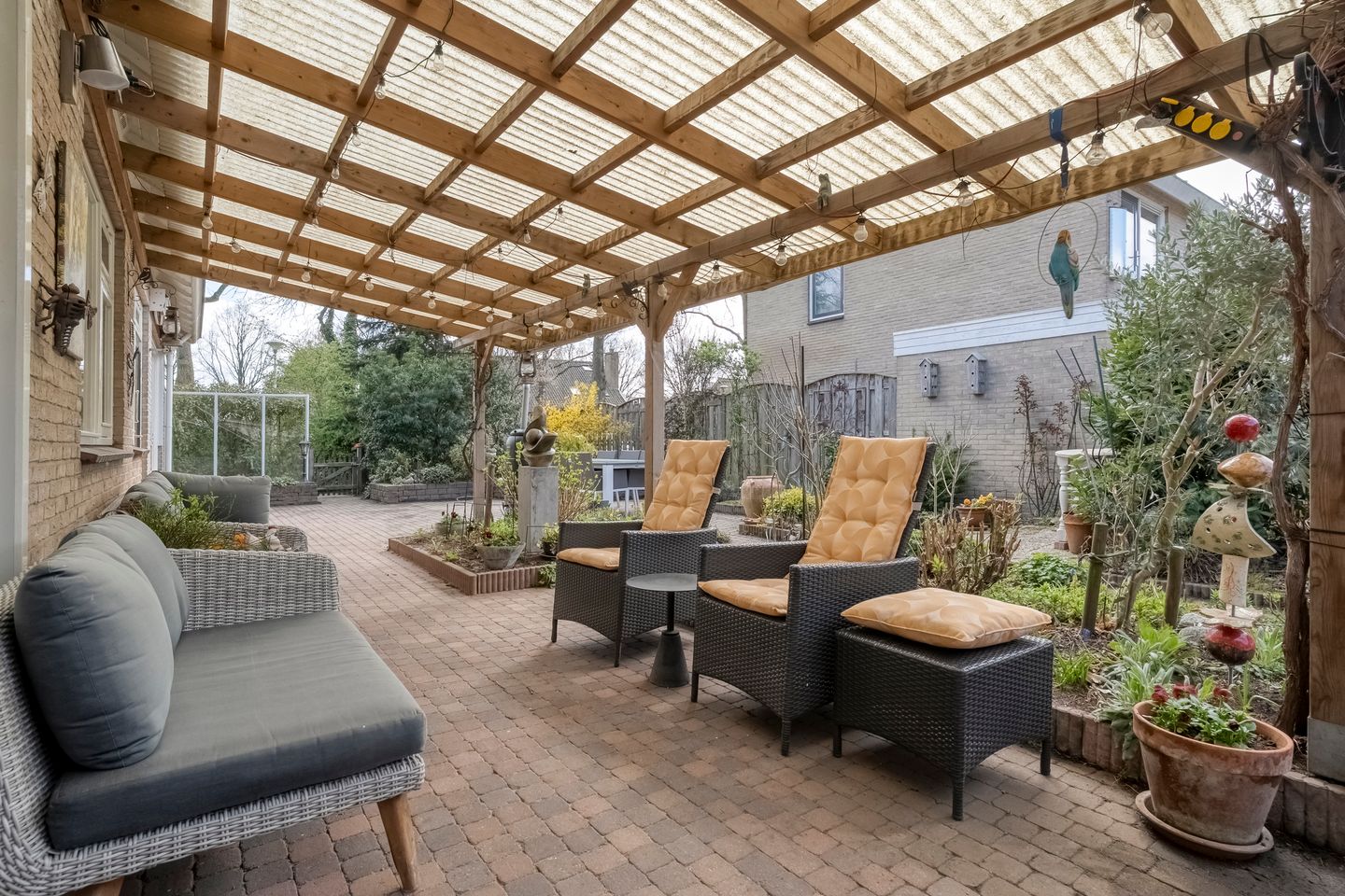 Foto 49 van Hugo de Vrieslaan 17