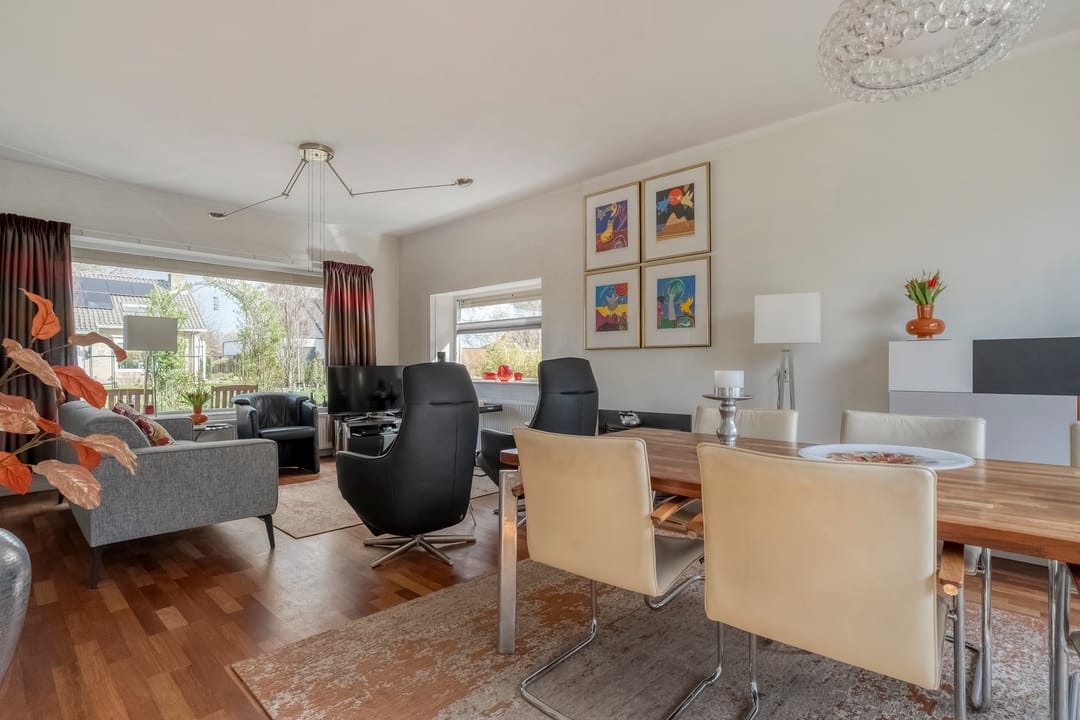 Foto 16 van Hugo de Vrieslaan 17