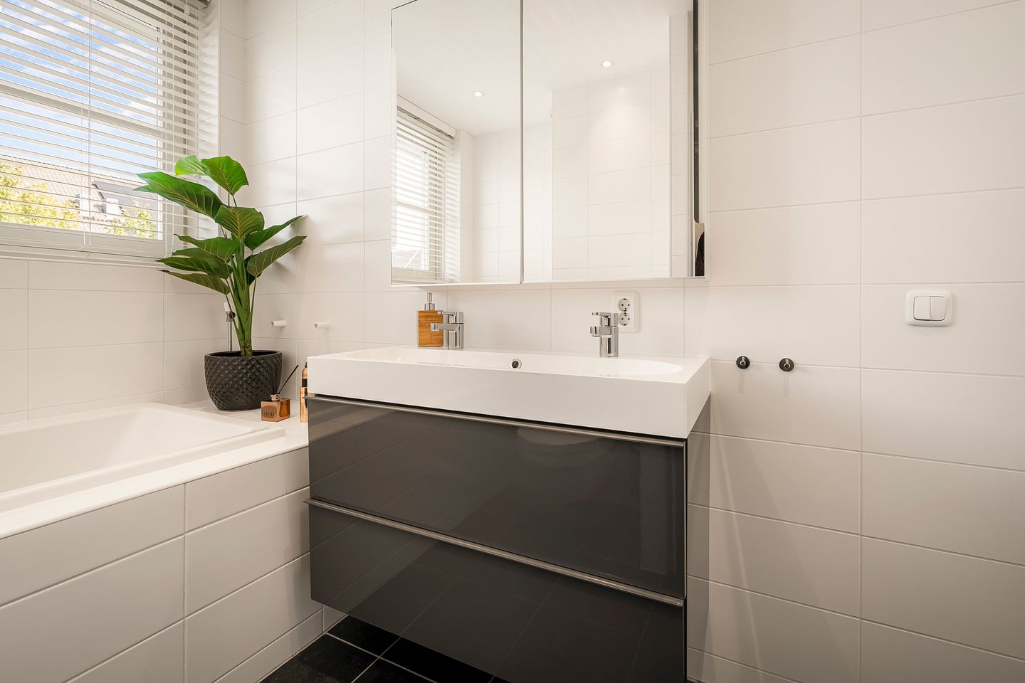 Photo 35 of Witte Ring 123