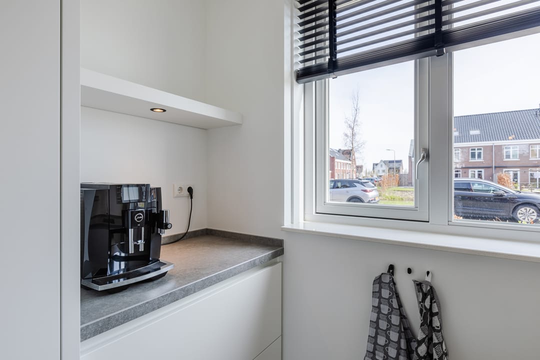 Photo 17 of Penningkruid 88