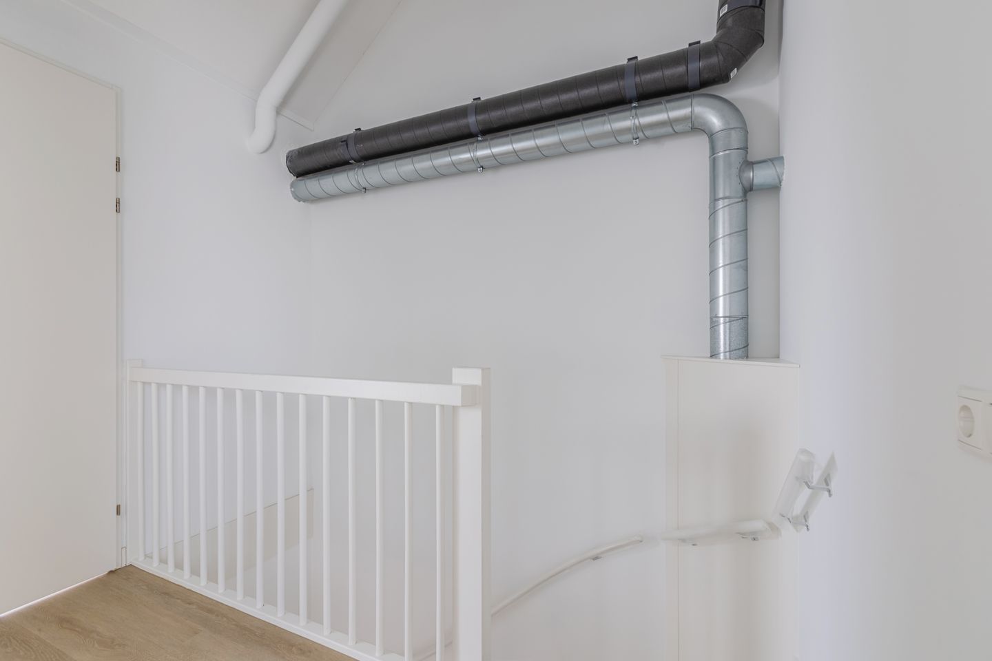 Photo 49 of Penningkruid 88