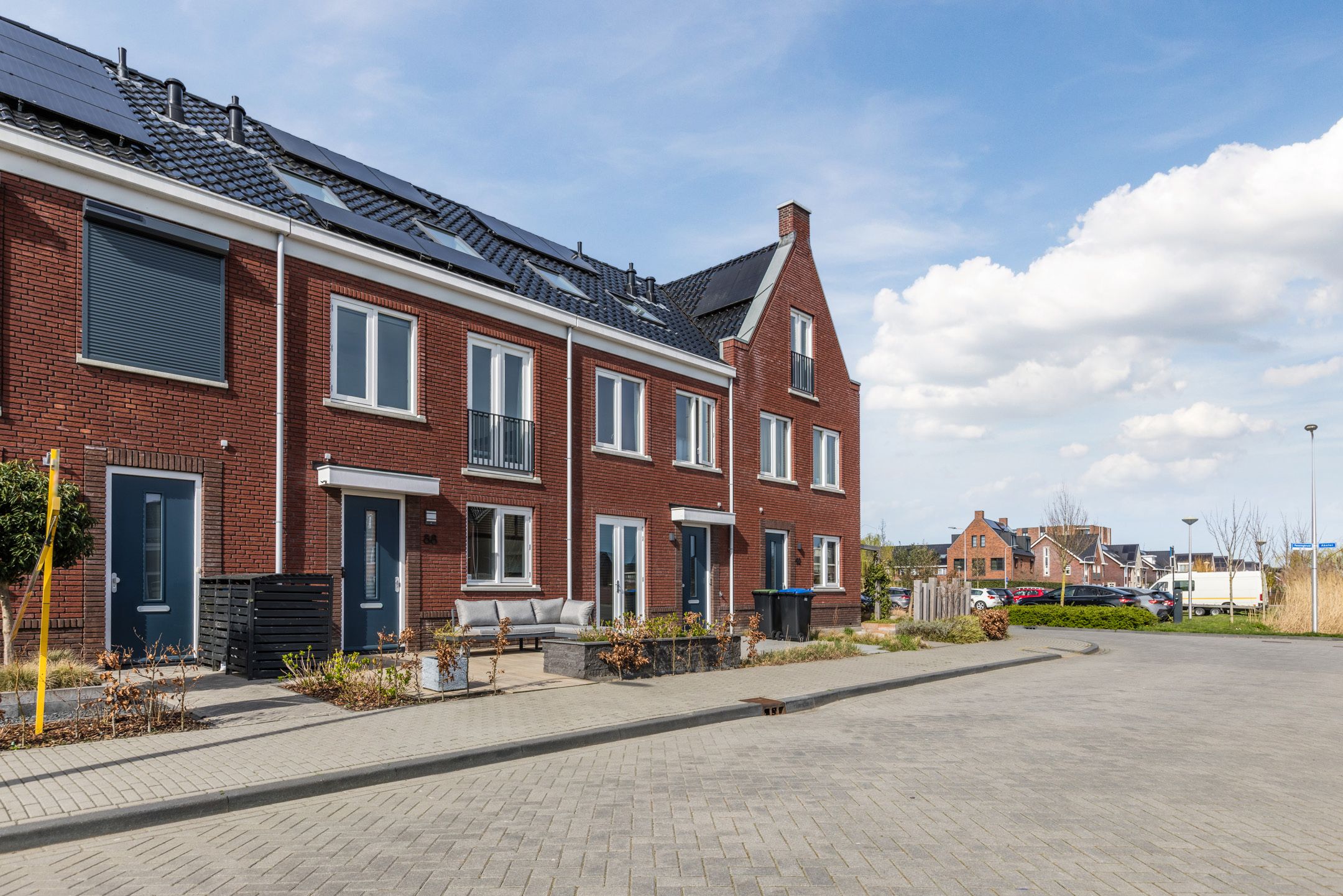 Photo 6 of Penningkruid 88