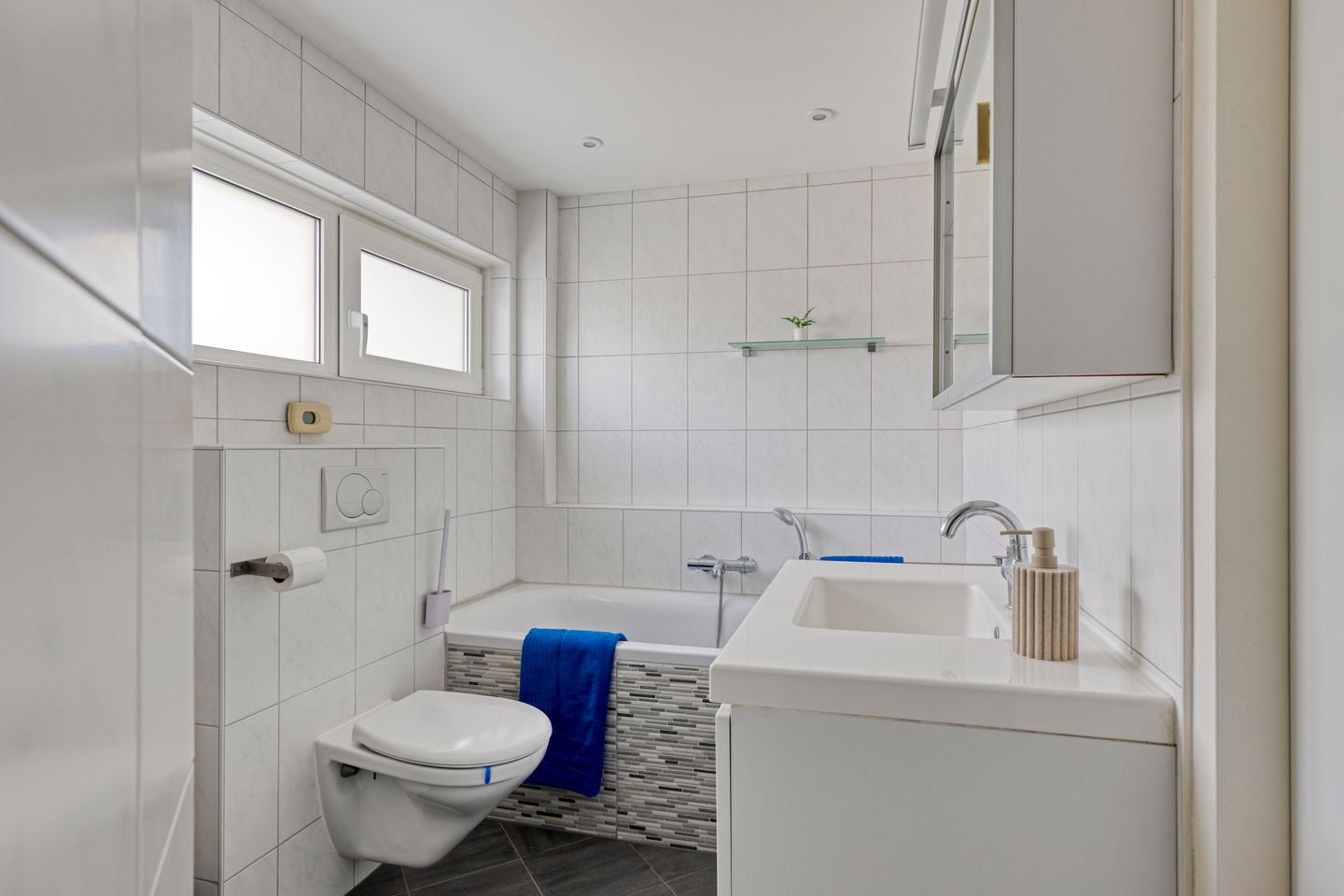 Photo 4 of Bosrand 33