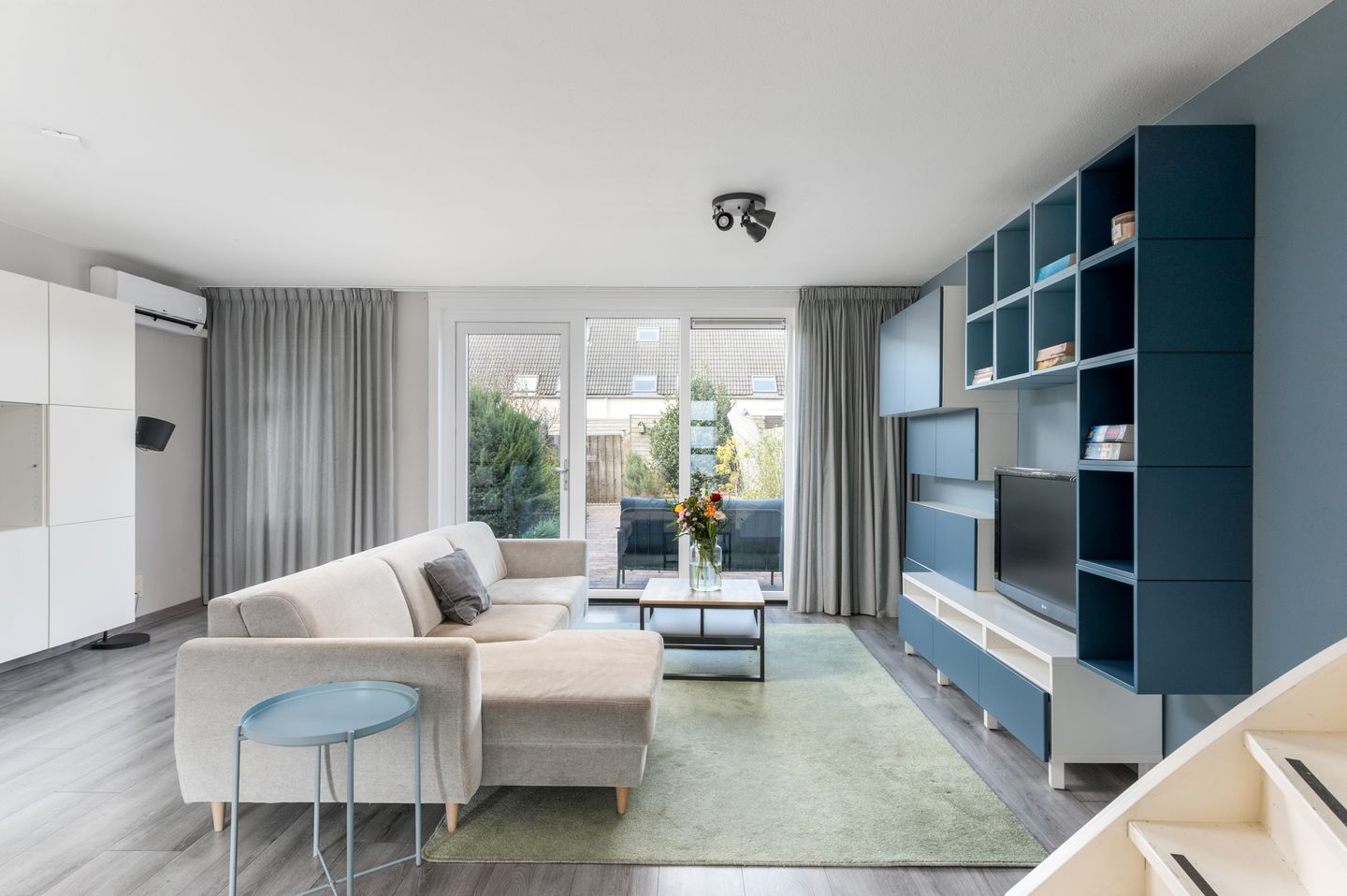 Foto 10 van W.M. Dudokstraat 67