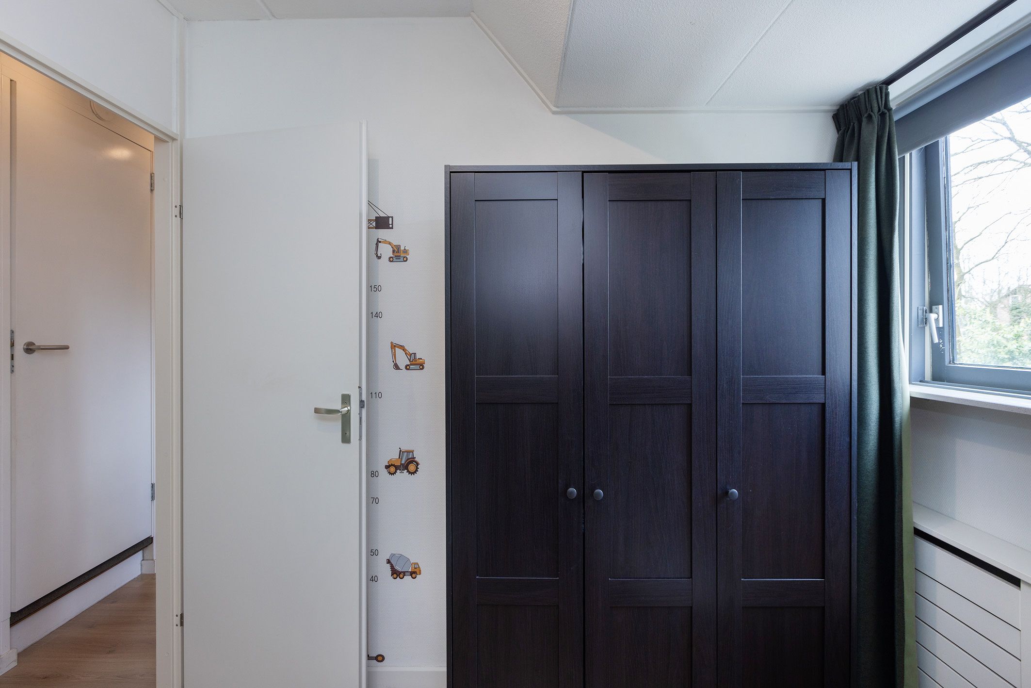 Move-in ready terraced home with modern comfort and energy label A — 20