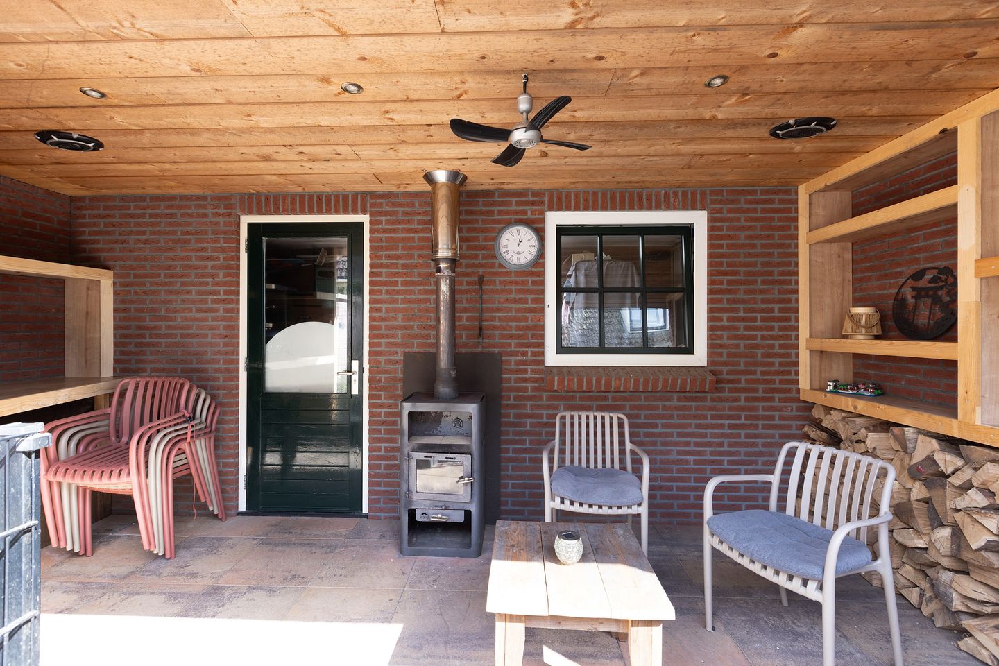 Move-in ready terraced home with modern comfort and energy label A — 28