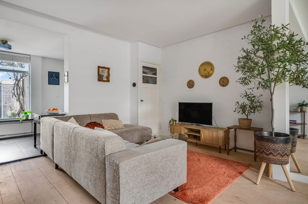 Photo 8 of Rozenstraat 16