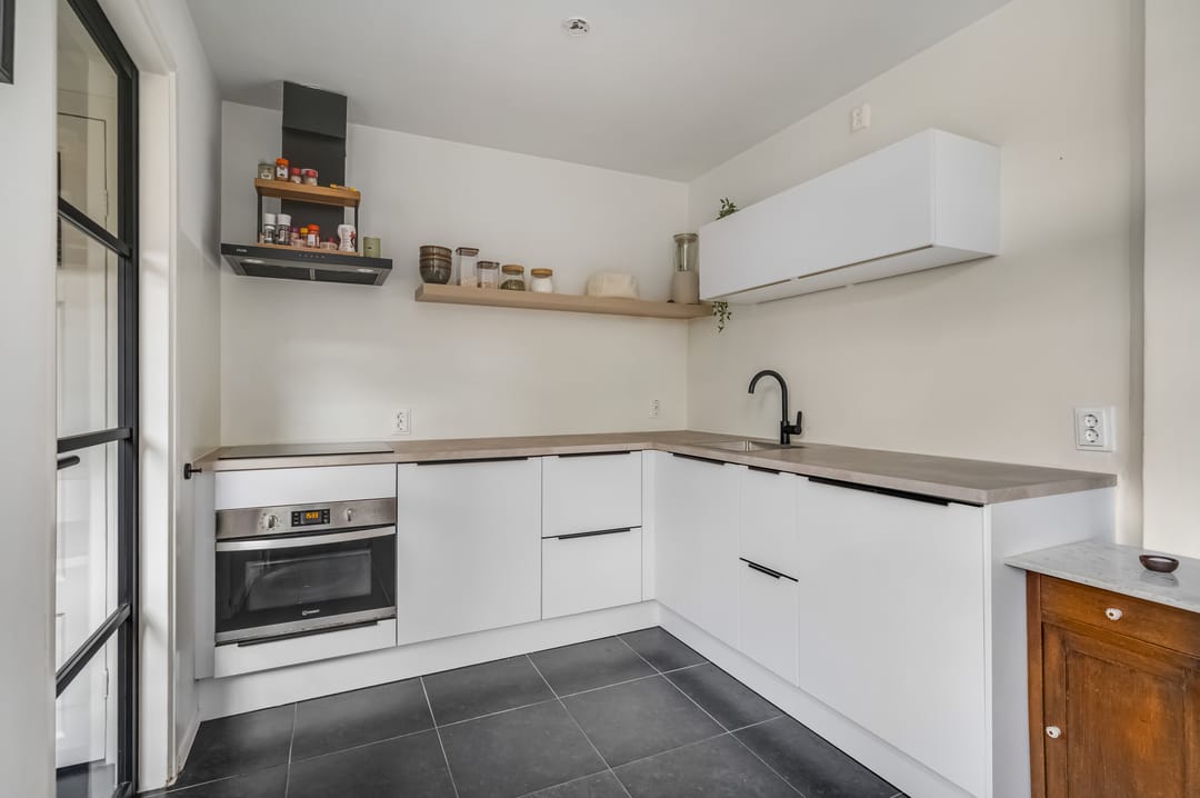 Photo 16 of Rozenstraat 16